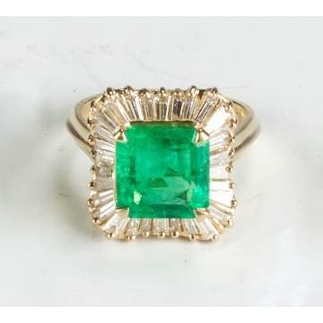 Emerald, Diamond and 18K Yellow Gold Ring