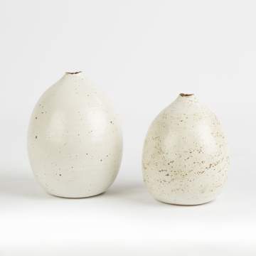 Joanna Constantinidis (American, 1927-2000) Two Speckled Round Pots