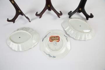 Two Oval Early Worcester Dishes and a Plate