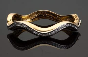 18K Gold and Diamond Hinged Bracelet with a Wave  Design