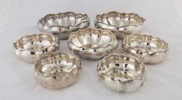 Seven Graduated Buccellati Sterling Silver Hand Hammered Bowls