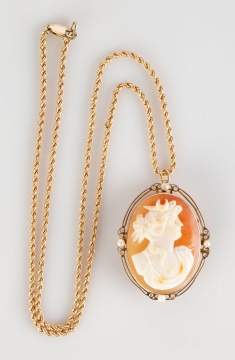 Gold Cameo With Pearls