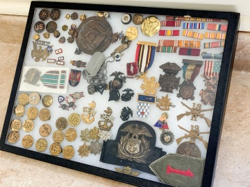 Military Pins, Buttons & Dog Tags