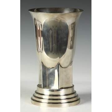 Hogson Kennard & Co. 1920's Sterling Vase