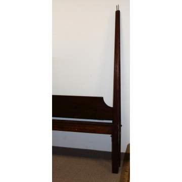 Single Pencil Post Canopy Bed