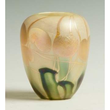 Quezal Vase with Lily Pads