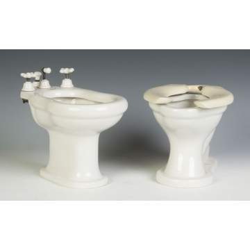 Six Porcelain Salesman Samples, Bathtub, Sinks & Toilets