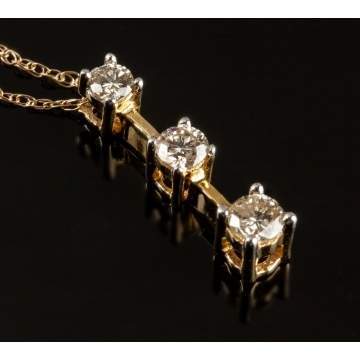 Ladies 14K Gold & Diamond Pendant