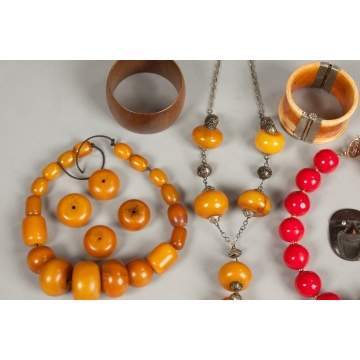 Group of Vintage Jewelry