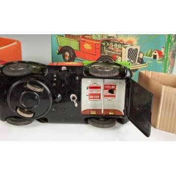 Vintage Japan Toy Battery Operated Farm Truck
