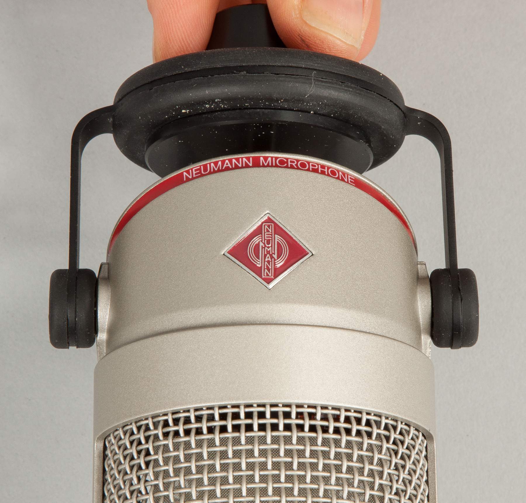 Microphone, Neumann Type BCM 104 Cottone Auctions