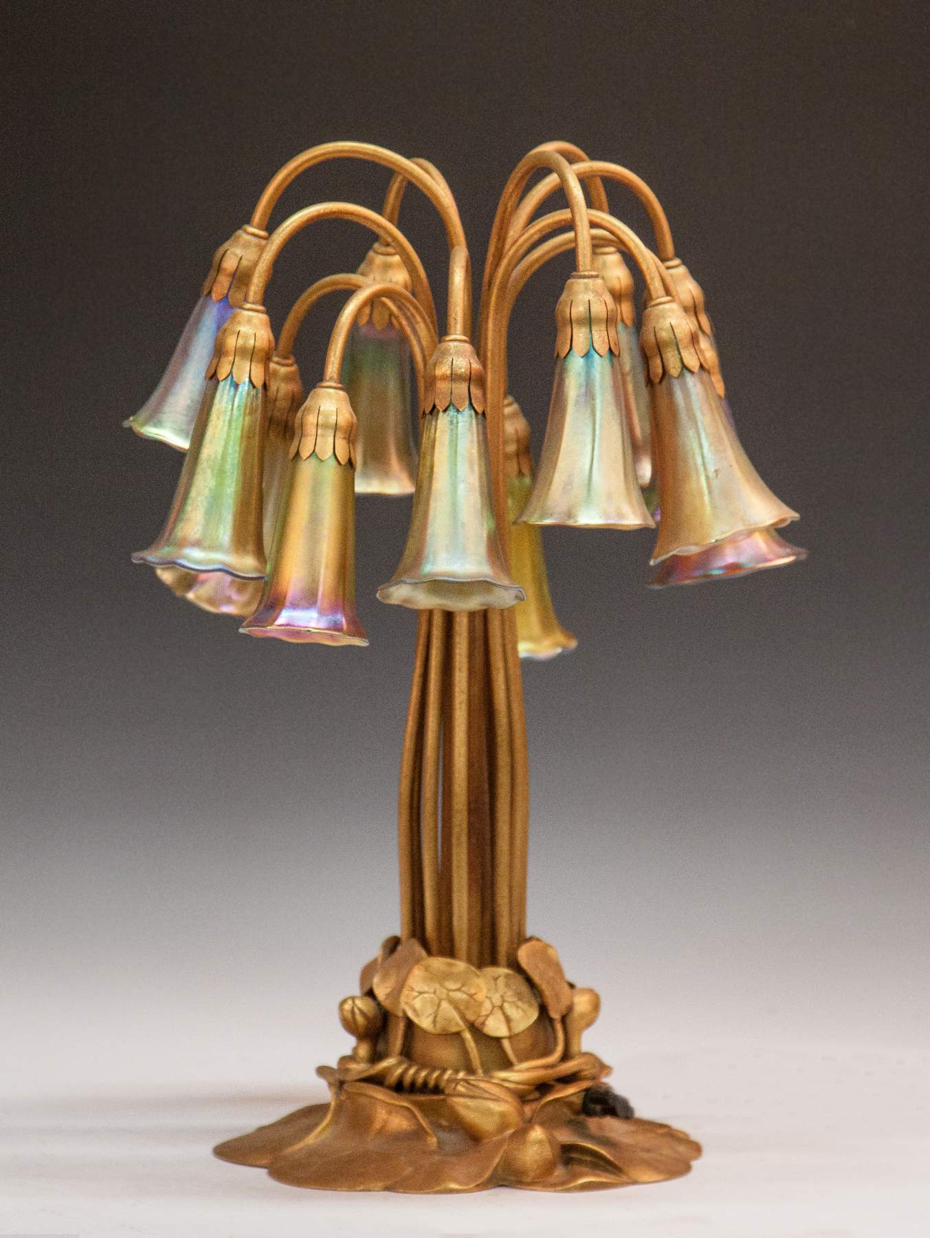 Tiffany Studios 12 Light Lily Lamp | Cottone Auctions