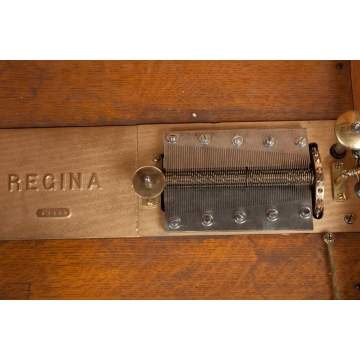 Regina Double Comb Disk Music Box