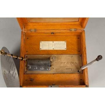 Regina Single Comb Coin-Op Music Box