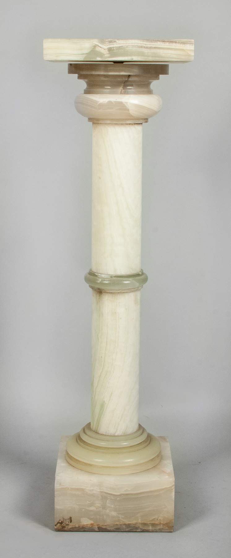 Onyx Pedestal Cottone Auctions