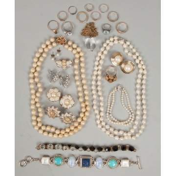 Group of Vintage Jewelry