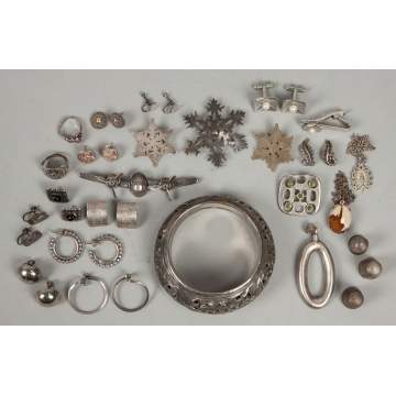 Group of Vintage Jewelry