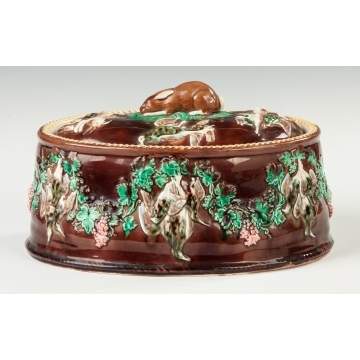 English Wedgewood Majolica Game Dish