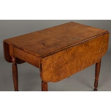 Country Sheraton Curly Maple Drop Leaf Table with Shaped Leaves and Turned Legs