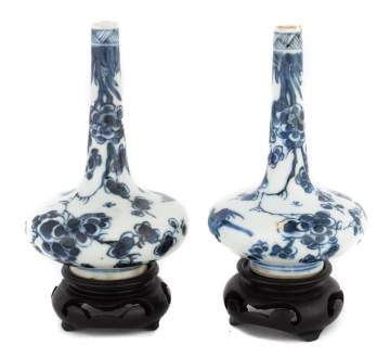 Two Chinese Blue and White Porcelain Vases