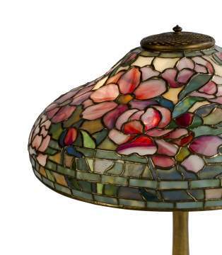 Fine Tiffany Studios Peony Table Lamp
