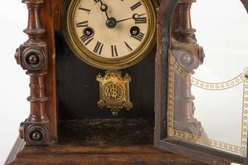 E. N. Welch Miniature Patti Shelf Clock