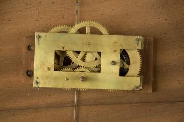 Brewster and Ingram Gilt Gallery Clock