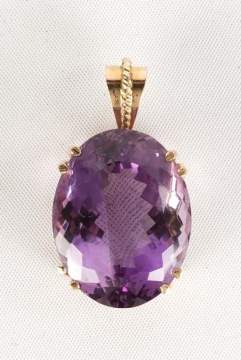 59 cts. Amethyst and 14K Gold Pendant