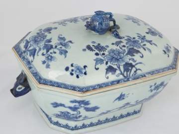 Chinese Export Canton Boar's Head Covered Tureen