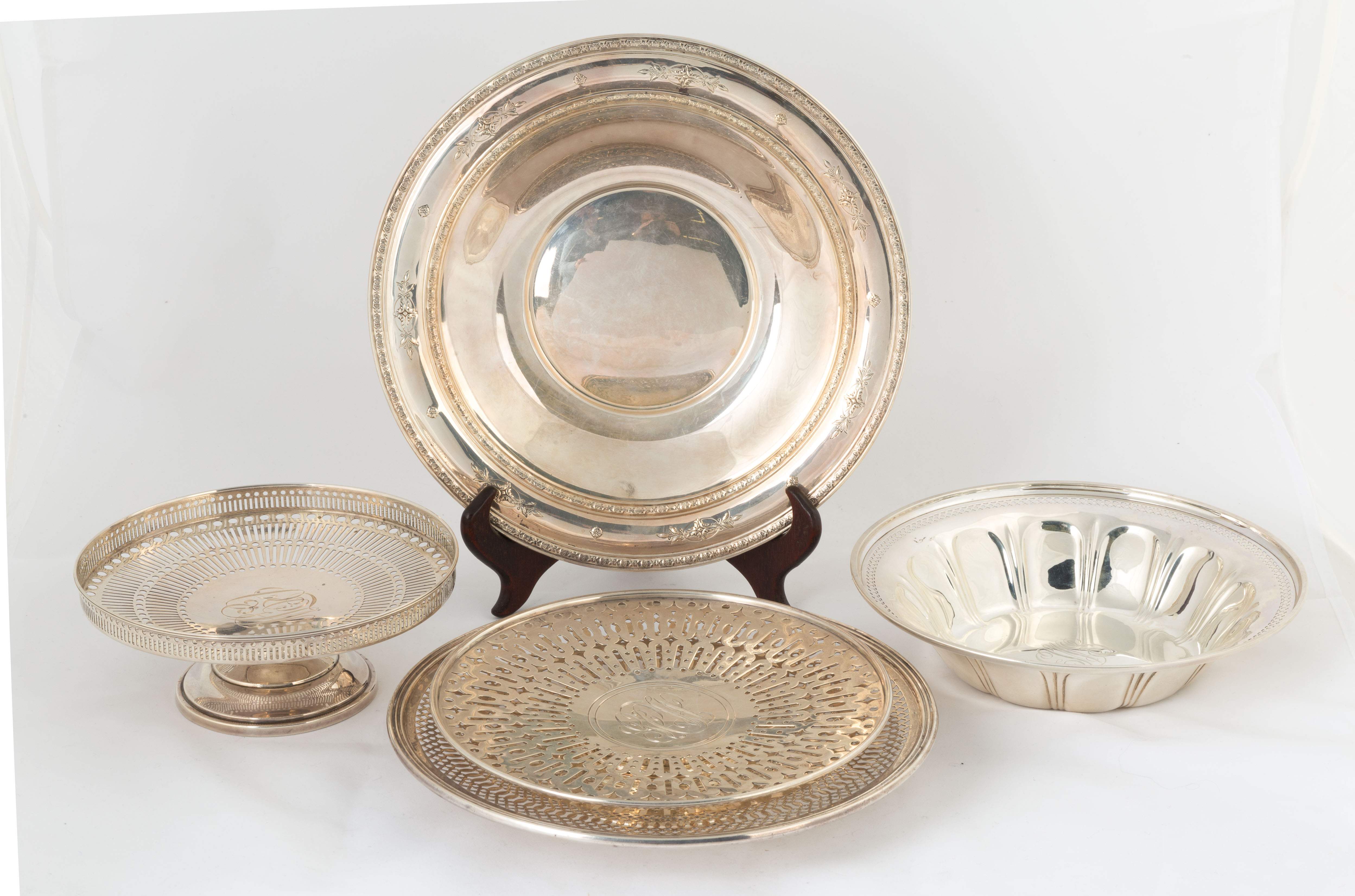Group of Five Sterling Silver Trays and Bowls Cottone Auctions