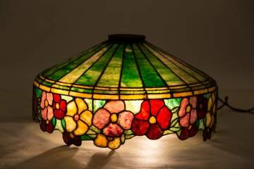 Leaded Floral Border Hanging Shade