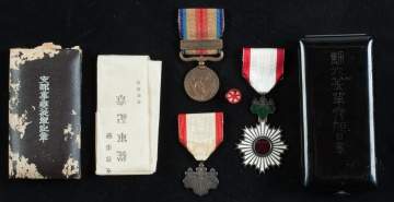 WWII Japanese Order of the Rising Son Metals
