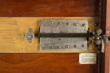 Upright Criterion Double Comb Music Box