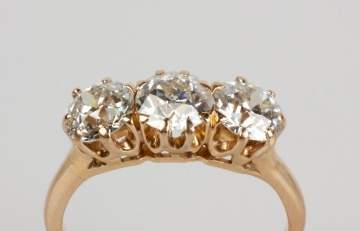 Lady's 14K Gold & Diamond Ring
