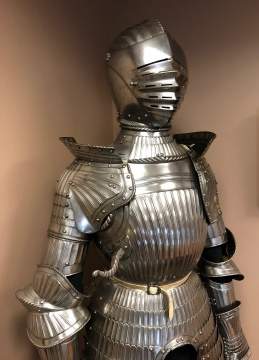 Maximillion Suit of Armor