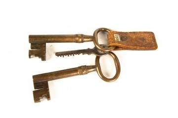 Bronze Jailhouse Keys
