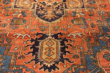 Heriz Oriental Rug