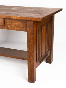 Arts and Crafts Oak Spindled Library Table