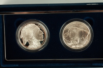 Three 2001 US American Buffalo Commemorative  Silver Dollar Coins