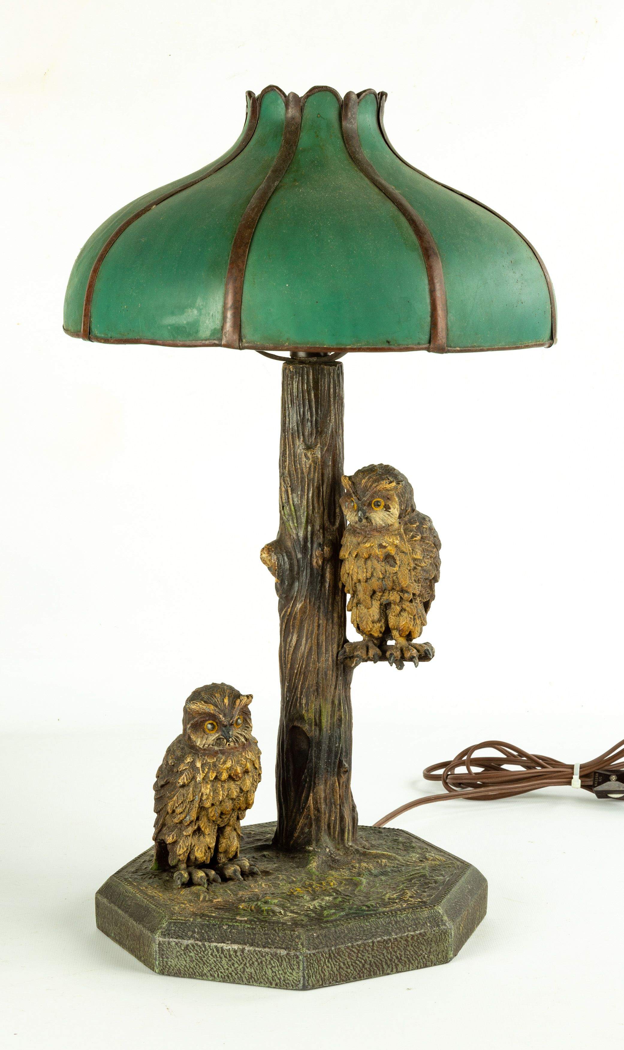Unusual Owl Table Lamp | Cottone Auctions
