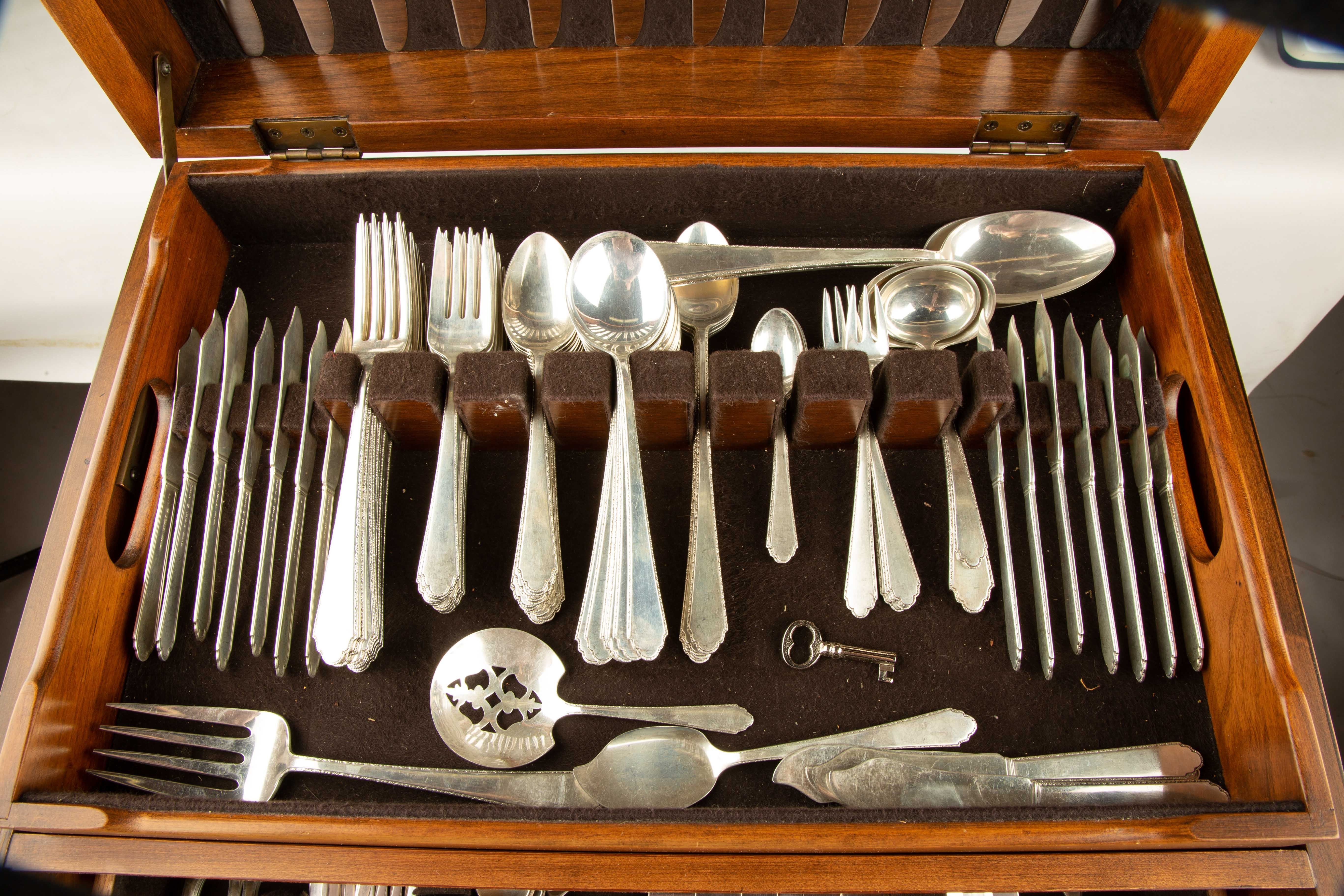Mostly Lunt Sterling Silver Flatware &  Serving Pieces