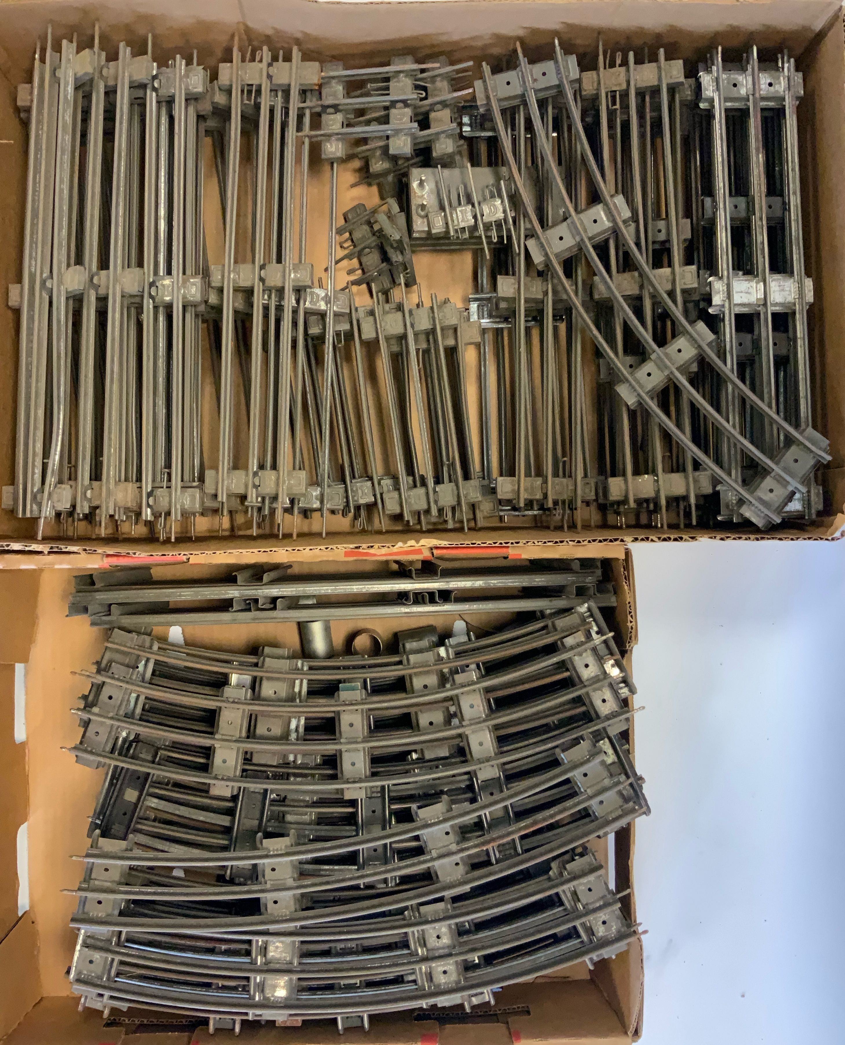 Group of Vintage Standard Gauge Toy Train Tracks Cottone Auctions