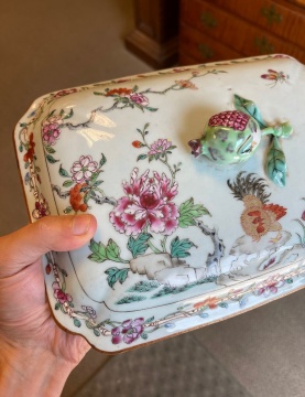Chinese Export Famille Rose Tureen & Under Tray