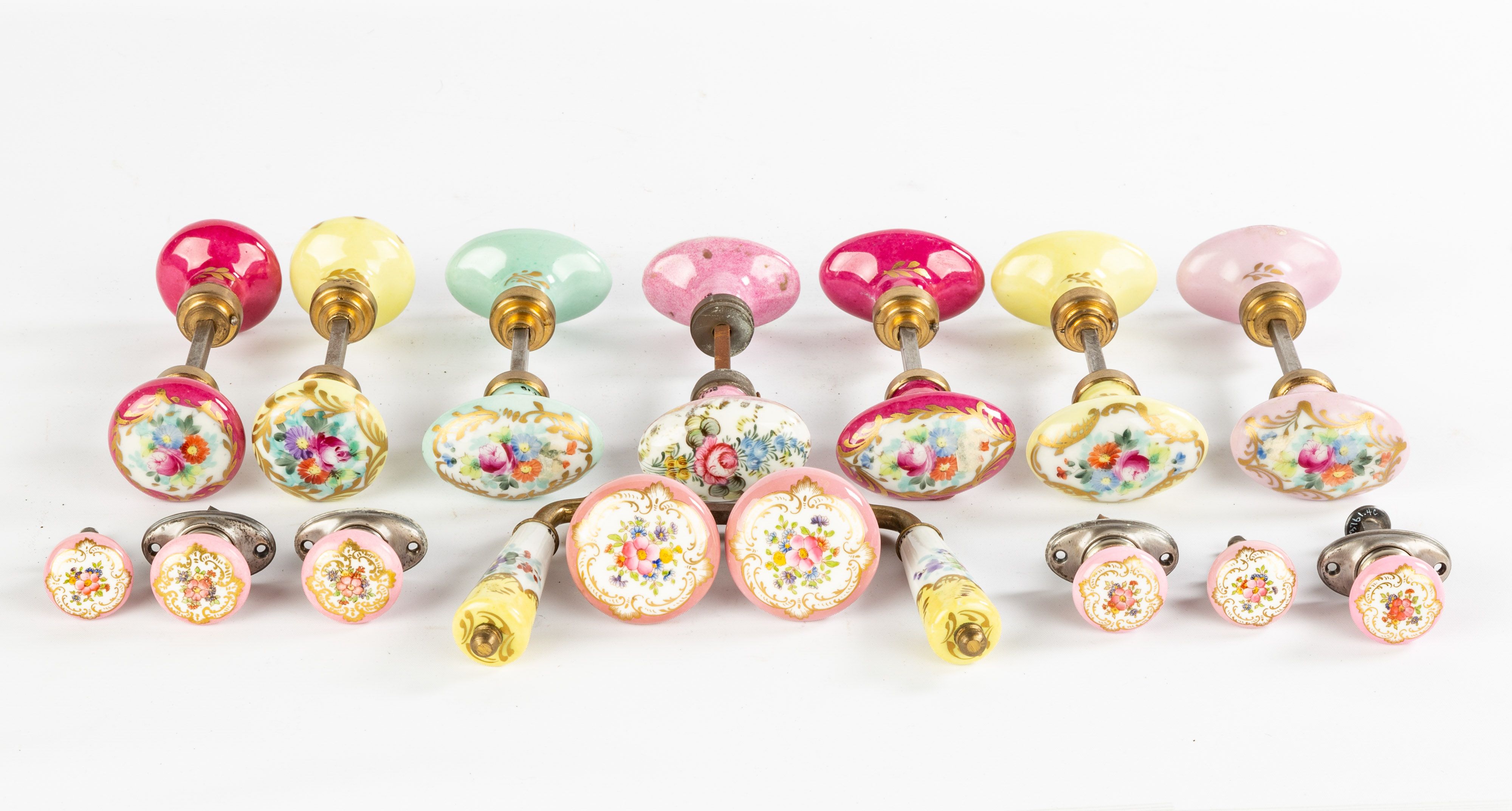 19th Century Hand Painted Porcelain Door Knobs & Pulls Cottone Auctions