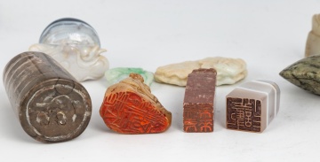 Chinese Carved Jade & Hardstone Amulets & Scholar Seals
