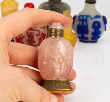 (9) Chinese Hardstone and Glass Snuff Bottles