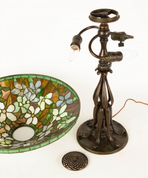 Tiffany Studios, New York "Clematis" Table Lamp
