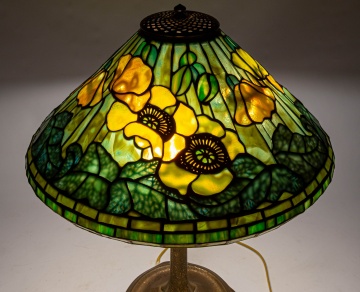Tiffany Studios, New York "Poppy" Table Lamp