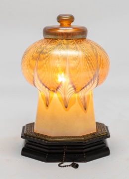 Tiffany Studios, New York "Mosque" Desk Lamp