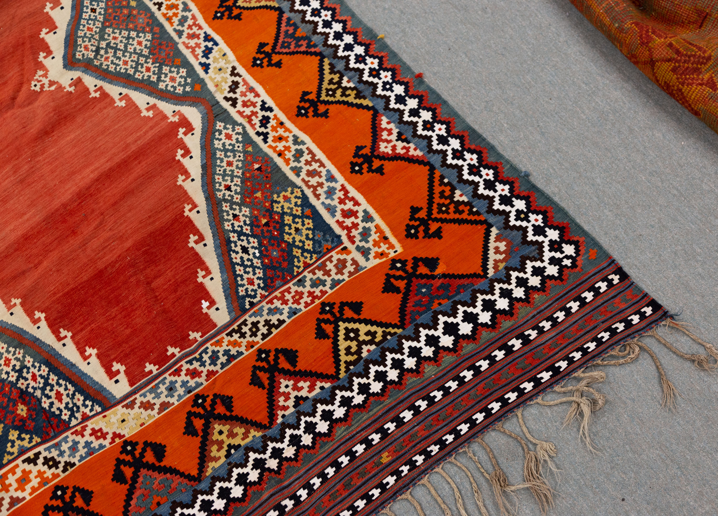 Kilim Rug Cottone Auctions